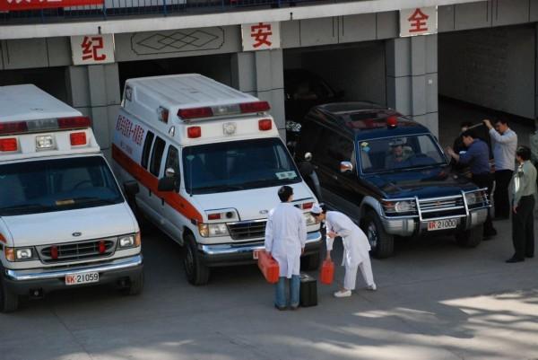 蕲春县救护车转院